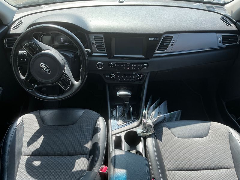 Kia Niro 1.6 Hybrid Active — zdjęcie 12