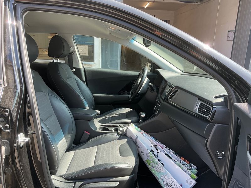 Kia Niro 1.6 Hybrid Active — zdjęcie 11