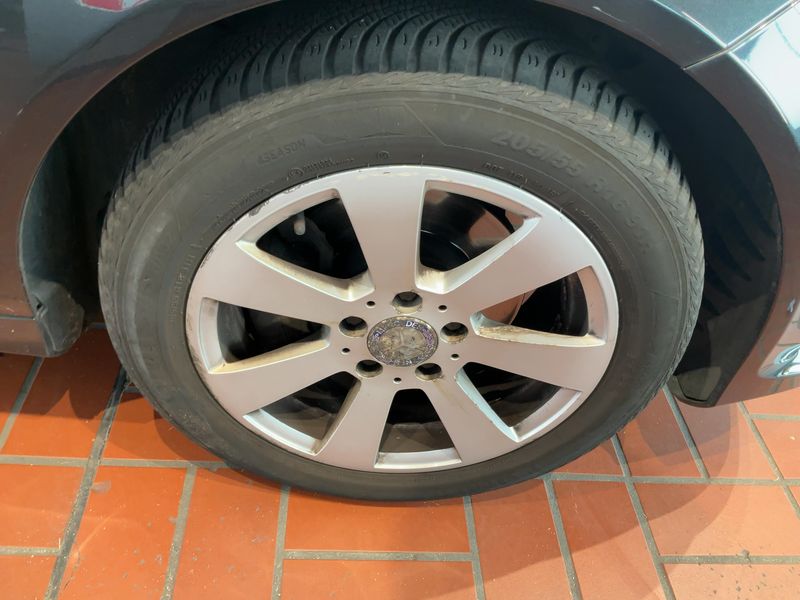 Mercedes-Benz C-Klasse C 200 CDI BlueEfficiency Avantgarde 2012 – снимка 11