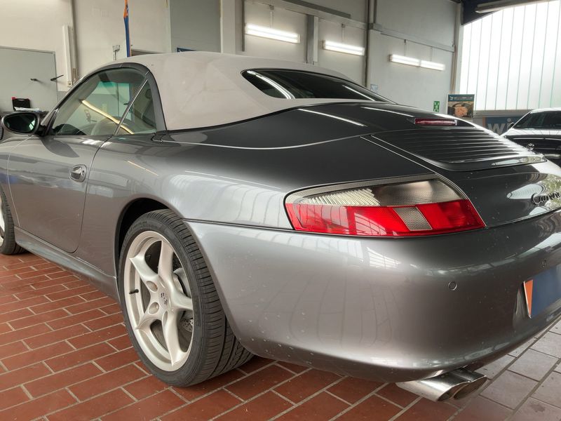 Porsche 911 996 Carrera Cabrio — zdjęcie 3