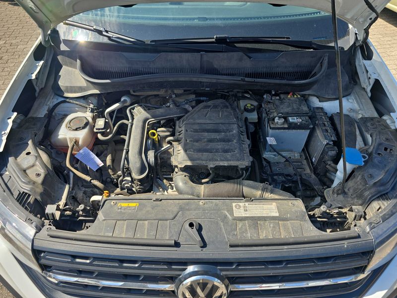 Volkswagen T-Cross 1.0 TSI — zdjęcie 8
