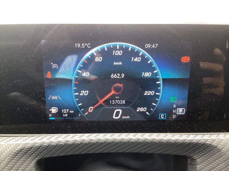 Mercedes-Benz CLA-Klasse CLA 220 d Progressive — zdjęcie 13