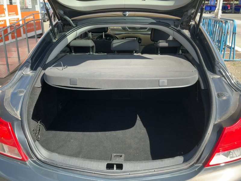 Opel Insignia 2.0 CDTI Selective 2013 – снимка 15
