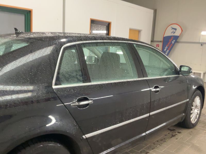 Volkswagen Phaeton 3.0 V6 TDI Lang 4Motion — zdjęcie 7