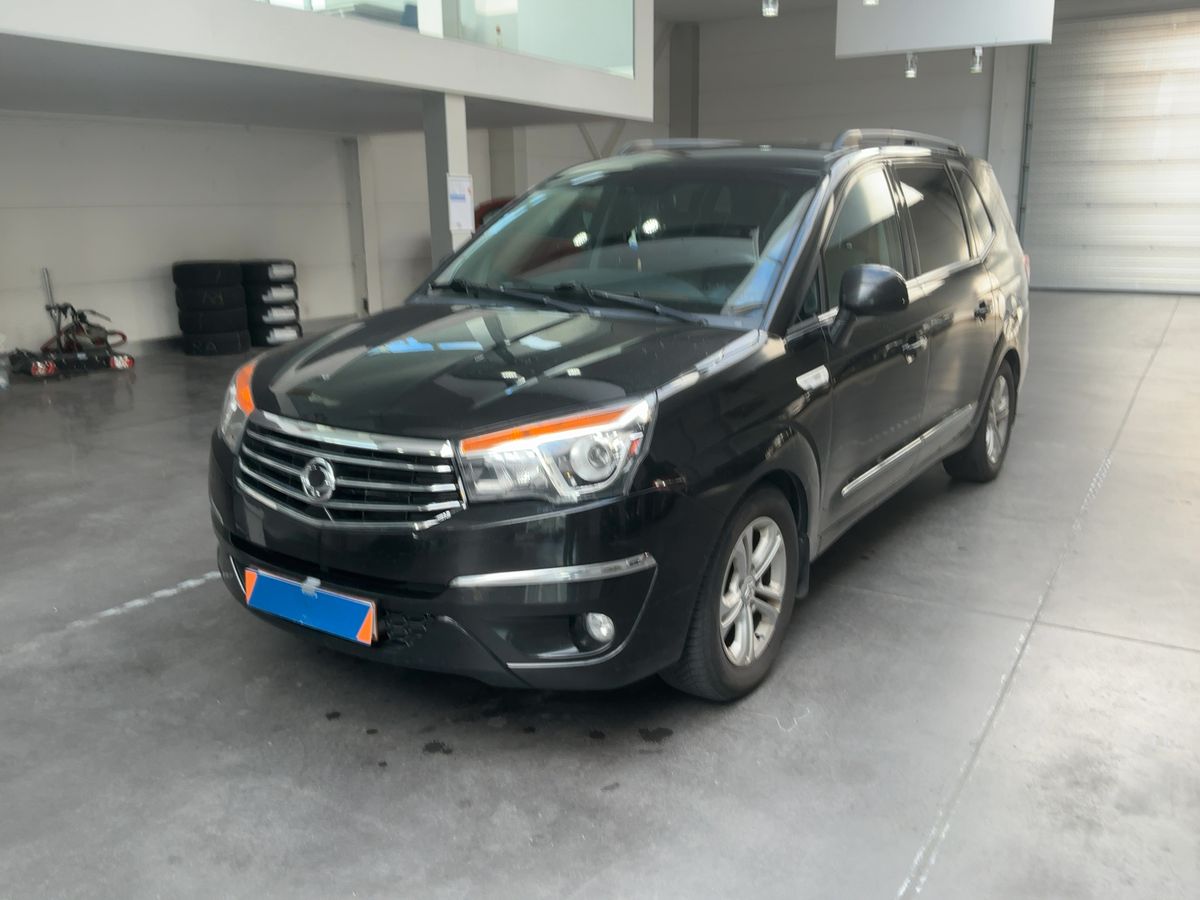 Ssangyong Rodius 2017