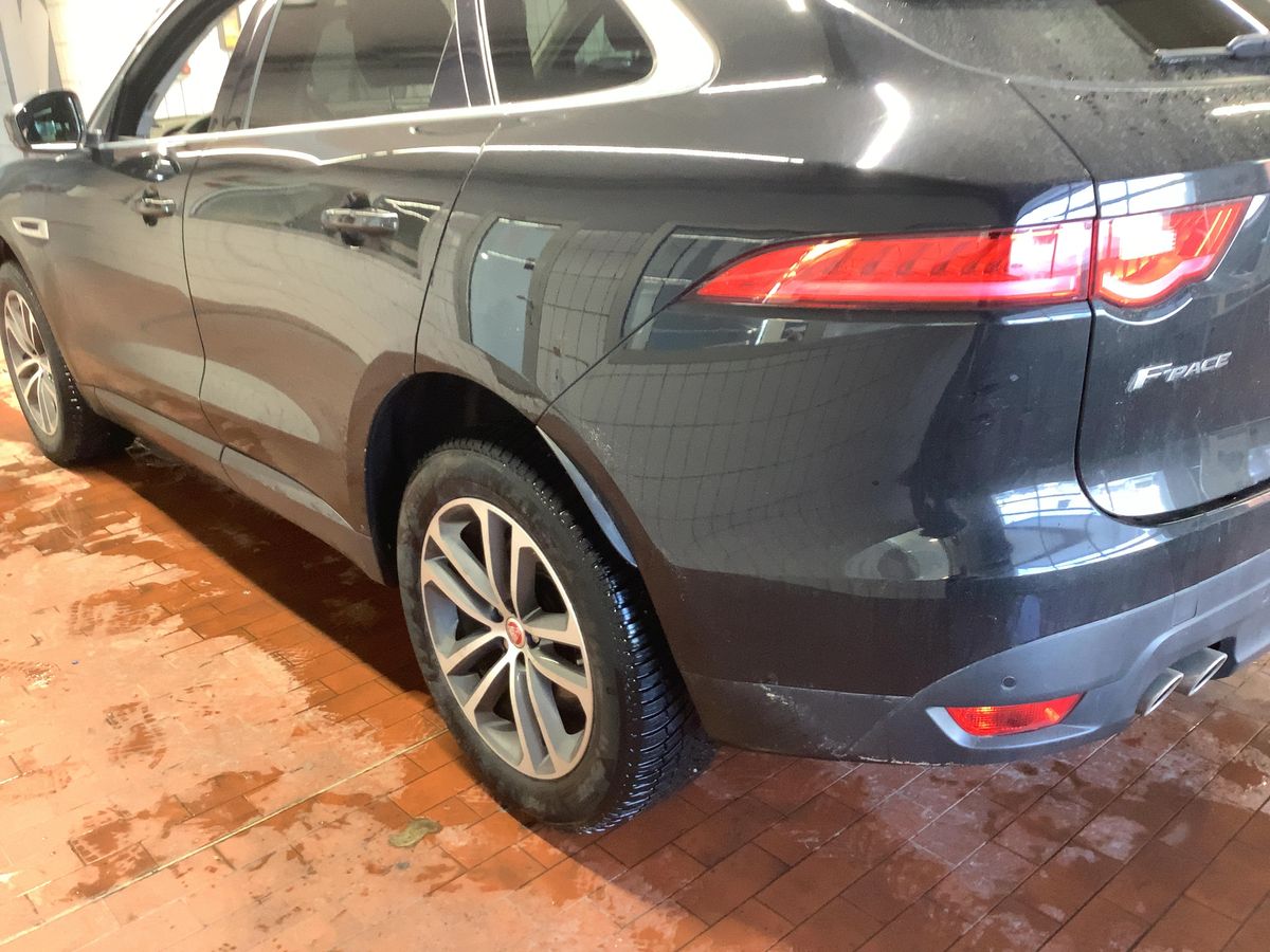 Jaguar F-Pace 2018 — photo 7