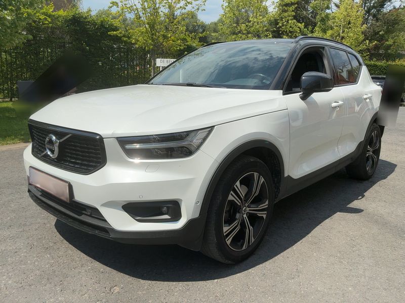 Volvo XC40 2.0 T4 R-Design 2WD