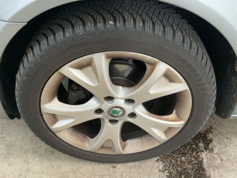 Skoda Octavia 1.4 TSI Elegance 2013 – снимка 3