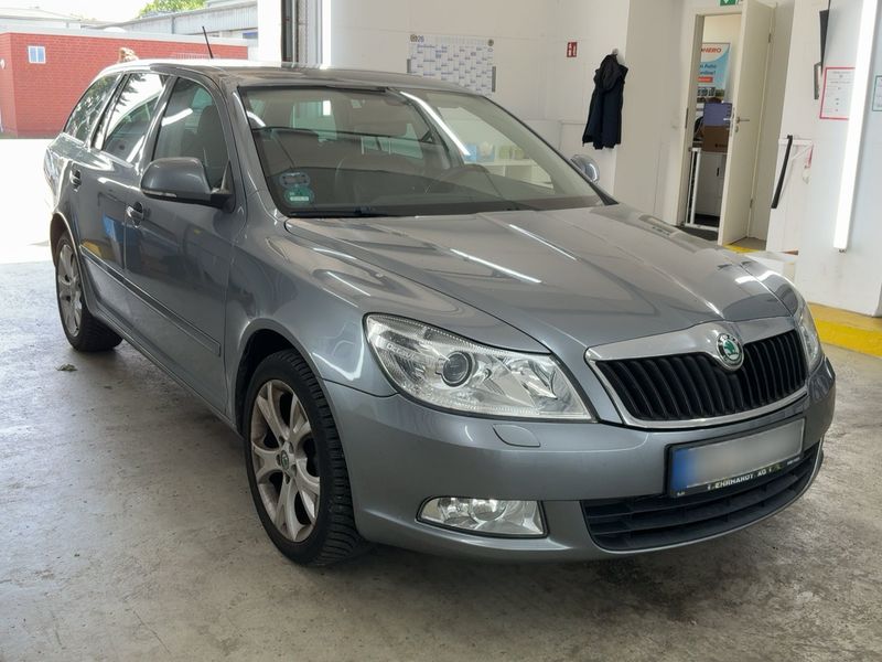 Skoda Octavia 1.4 TSI Elegance 2013 – снимка 12
