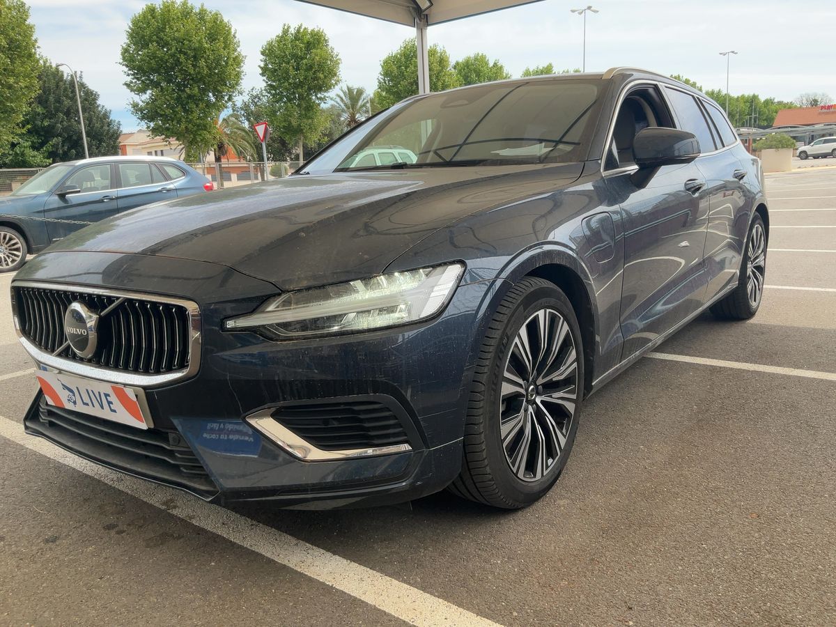 Volvo V60 2022