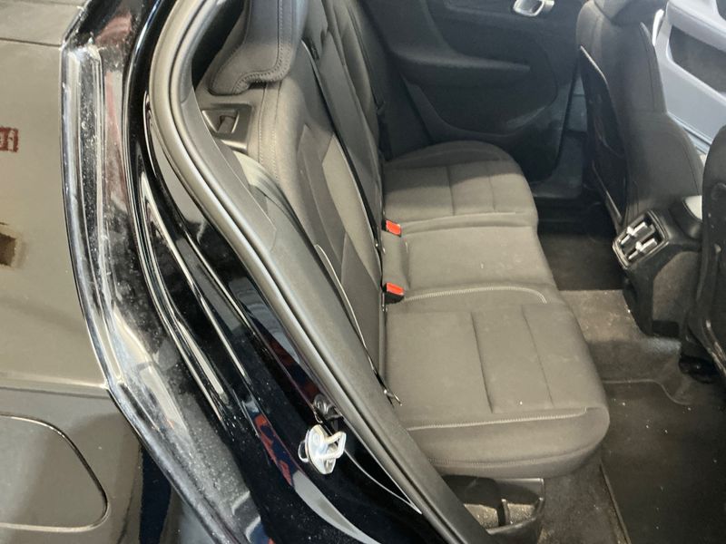 Volvo XC40 1.5 T2 Momentum 2WD 2022 – снимка 47