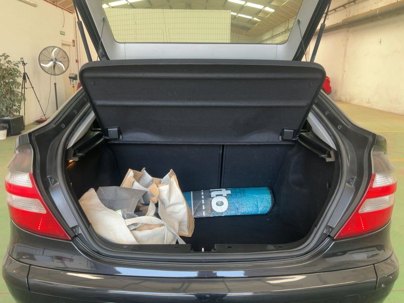 Mercedes-Benz C-Klasse C 180 Kompressor Sport Edition — zdjęcie 10