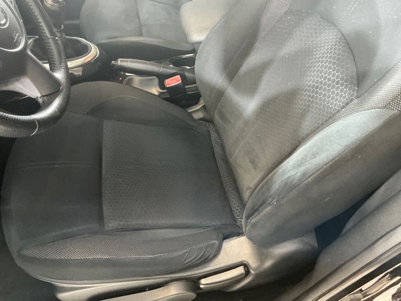 Nissan Juke 1.2 N-Connecta 2015 – снимка 31