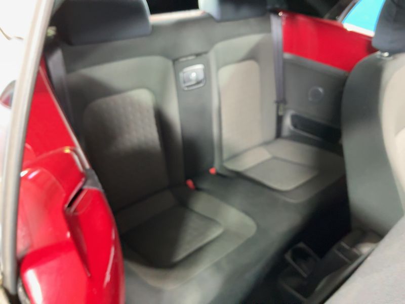 Volkswagen New Beetle 1.4 — zdjęcie 14