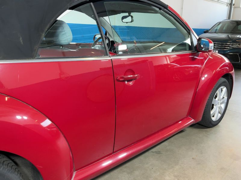 Volkswagen New Beetle 1.4 — zdjęcie 7