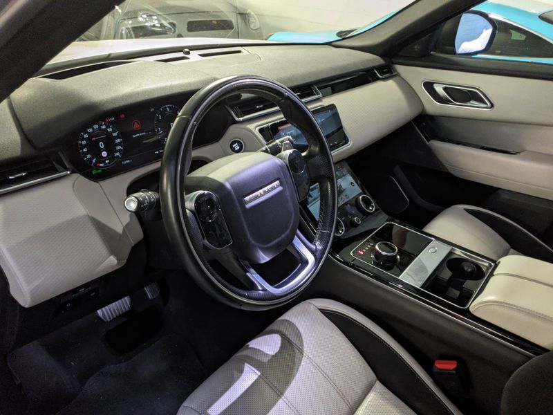 Land Rover Range Rover Velar 2.0 Diesel SE R-Dynamic — zdjęcie 11