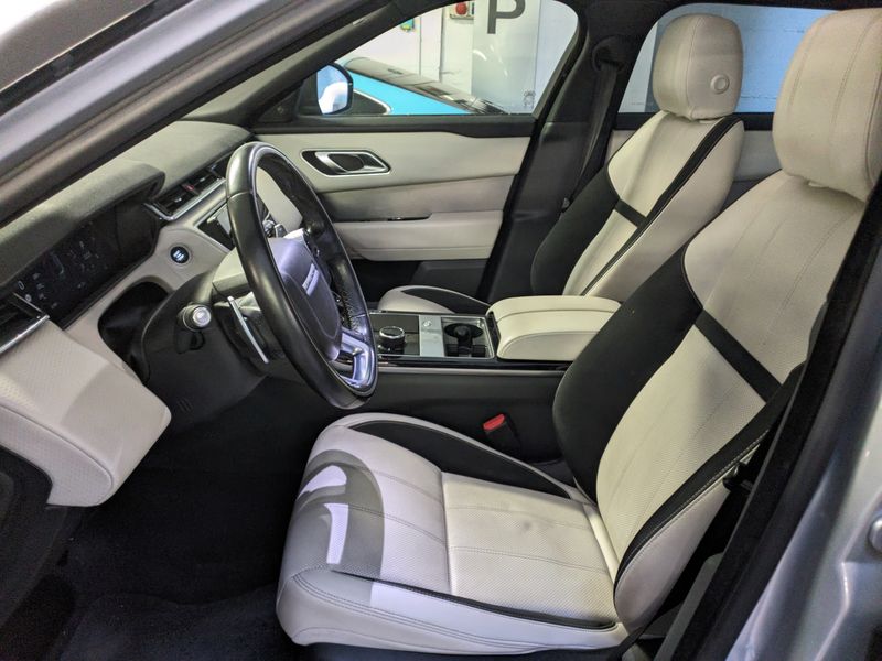 Land Rover Range Rover Velar 2.0 Diesel SE R-Dynamic — zdjęcie 10