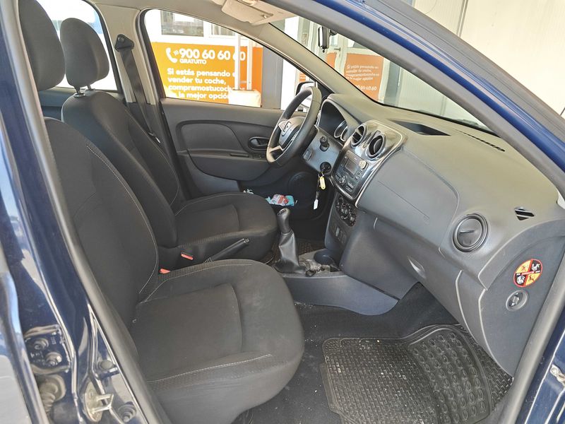 Dacia Logan 1.0 Ambiance — zdjęcie 10