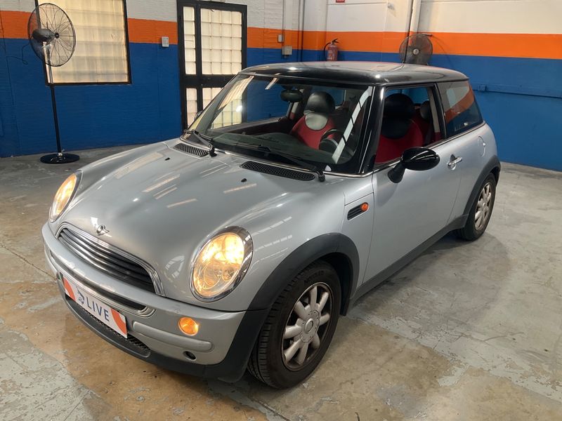 MINI One — zdjęcie 1