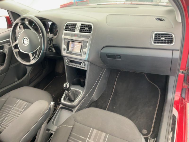 Volkswagen Polo 1.0 Lounge — zdjęcie 12