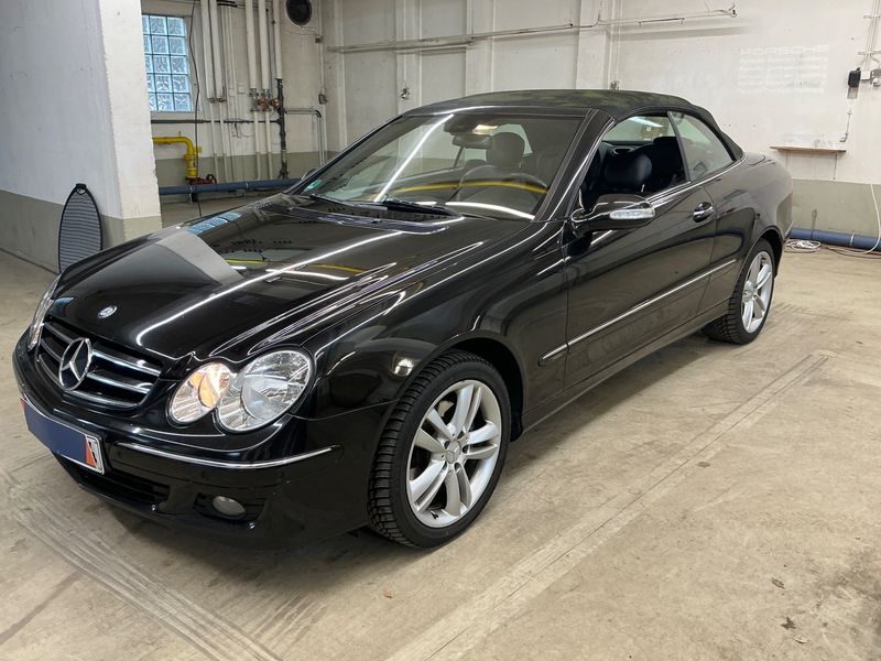 Mercedes-Benz CLK-Class