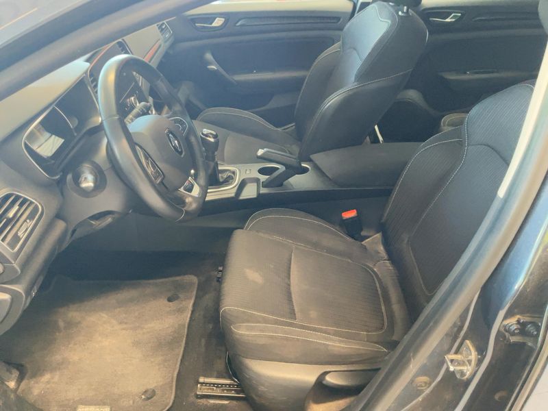 Renault Megane 1.5 dCi Energy Experience — zdjęcie 11