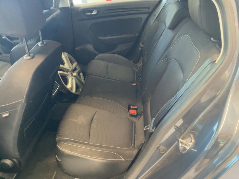 Renault Megane 1.5 dCi Energy Experience — zdjęcie 14