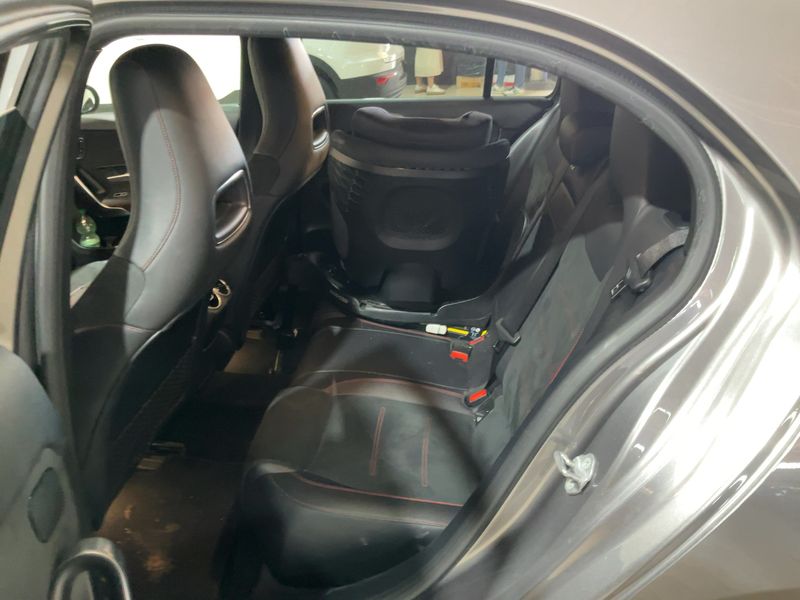 Mercedes-Benz A-Klasse A 200 — zdjęcie 14