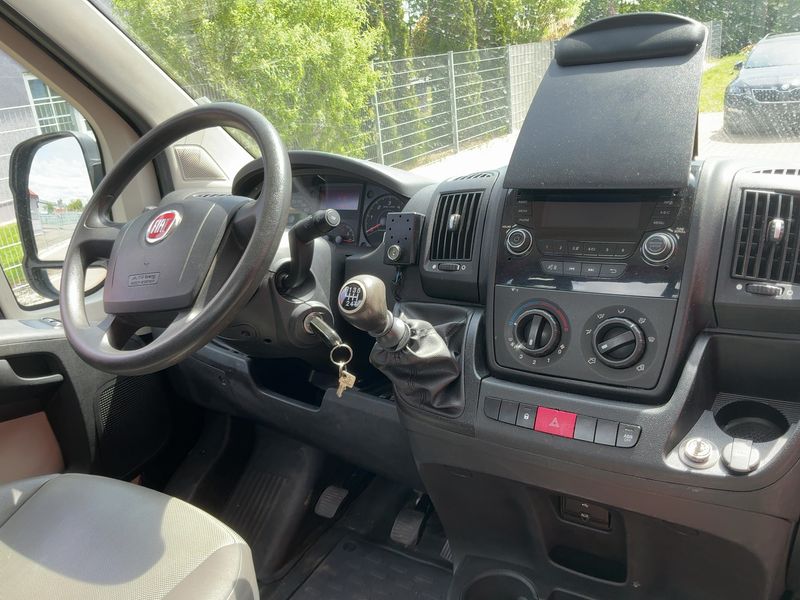 Fiat Ducato 2.3 JTD 130 — zdjęcie 12