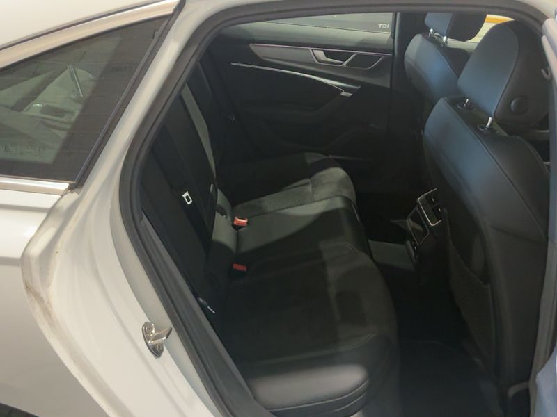 Audi A6 50 TDI Mild-Hybrid quattro S line — zdjęcie 14