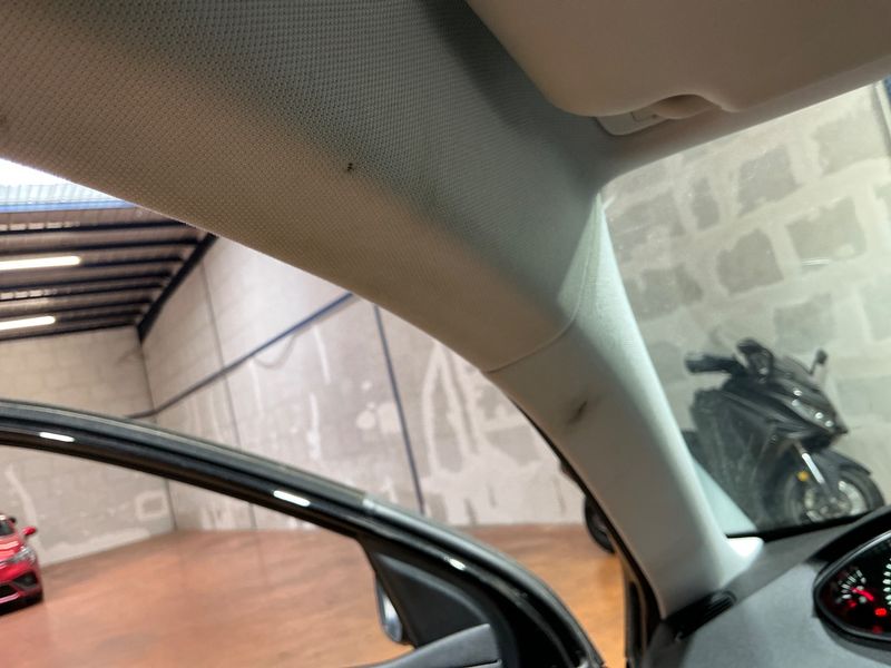 Peugeot 308 1.6 Blue-HDi Style 2016 – снимка 26