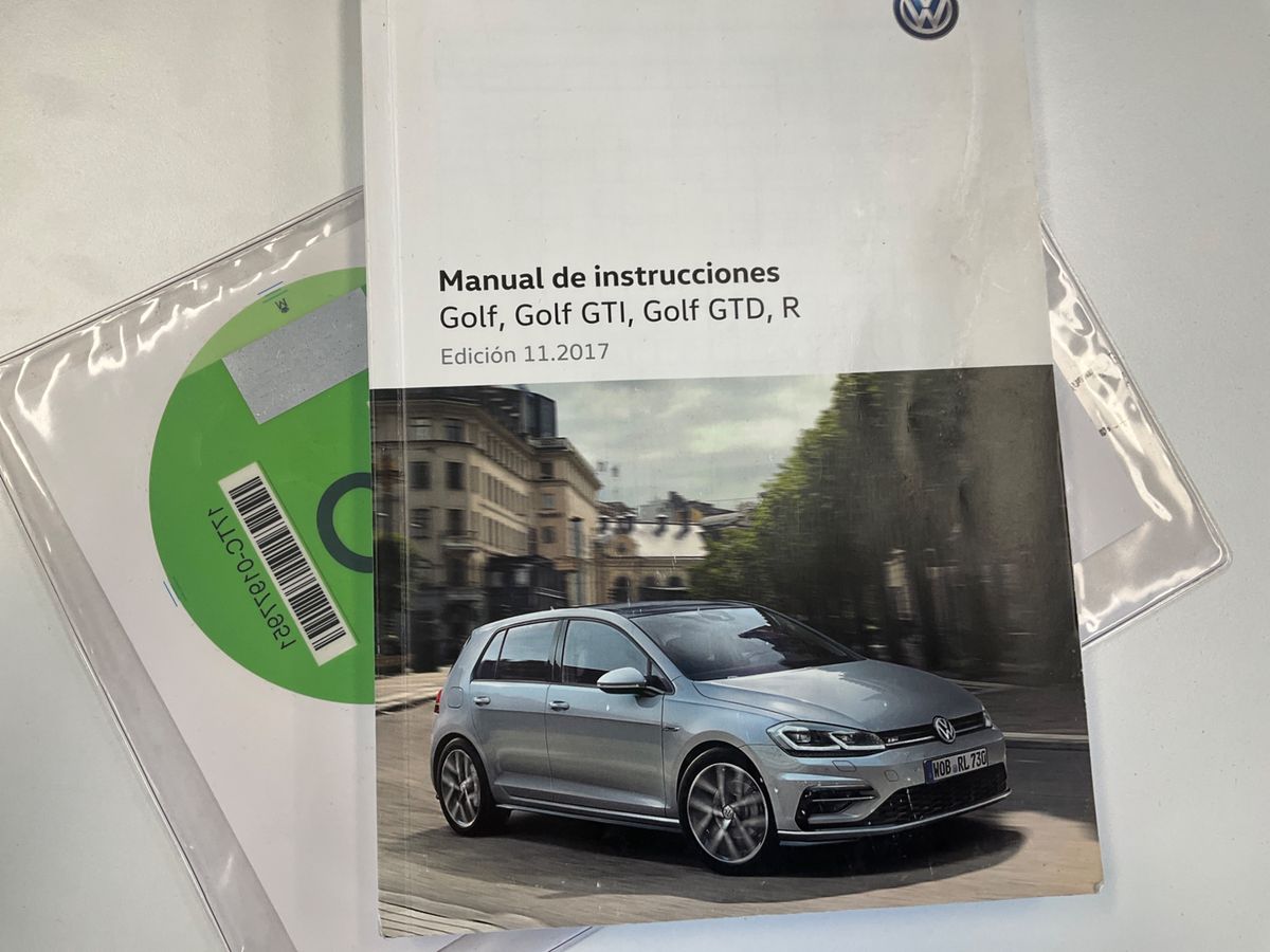 Volkswagen Golf 2018 — photo 29
