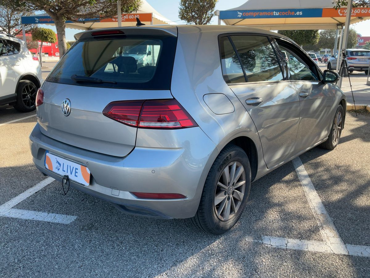 Volkswagen Golf 2018 — photo 8
