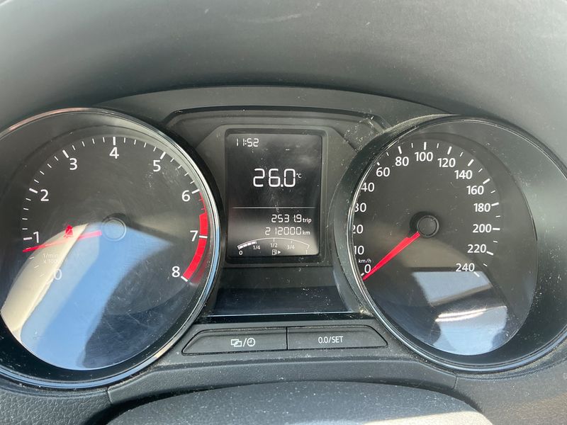 Volkswagen Polo 1.0 Edition BlueMotion Tech — zdjęcie 4
