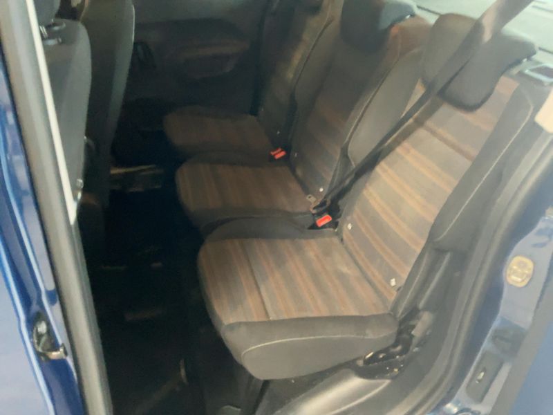 Opel Combo Life 1.5 CDTI INNOVATION — zdjęcie 14