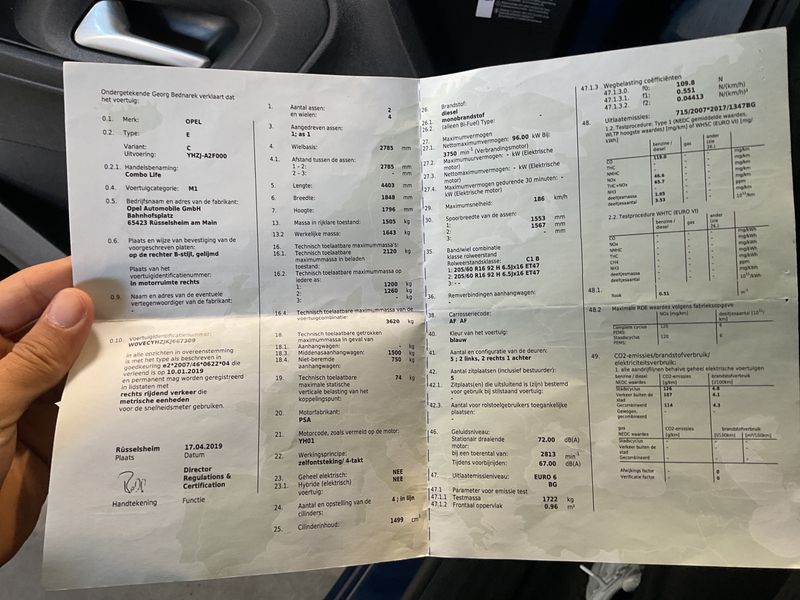Opel Combo Life 1.5 CDTI INNOVATION — zdjęcie 16
