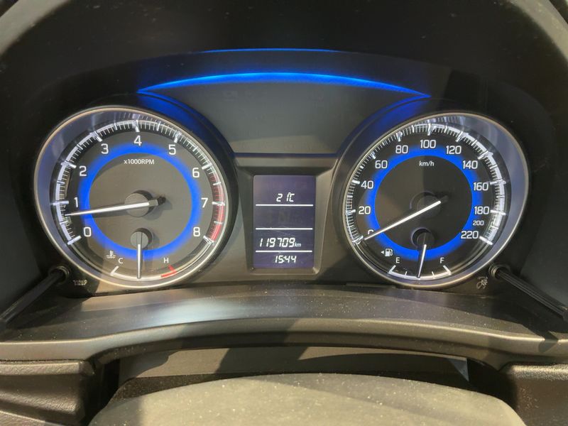 Suzuki Baleno 1.2 DualJet Club — zdjęcie 13
