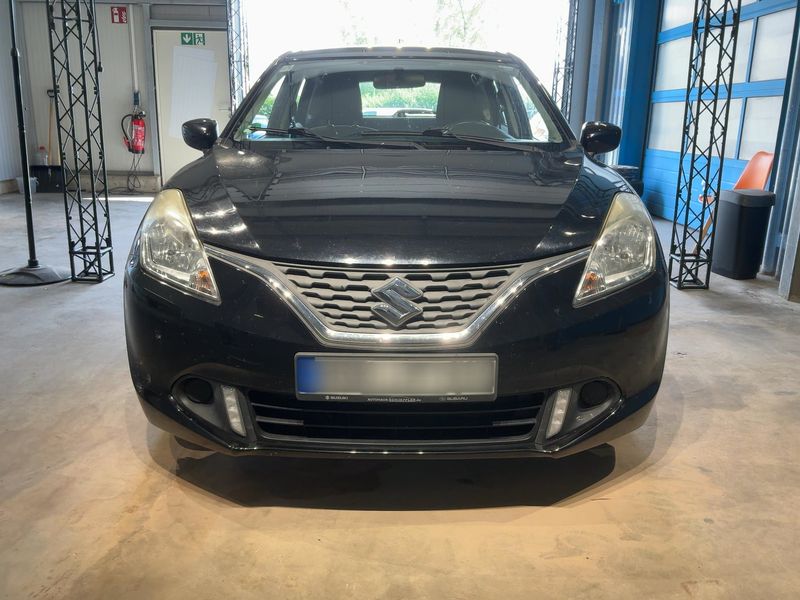 Suzuki Baleno 1.2 DualJet Club — zdjęcie 9