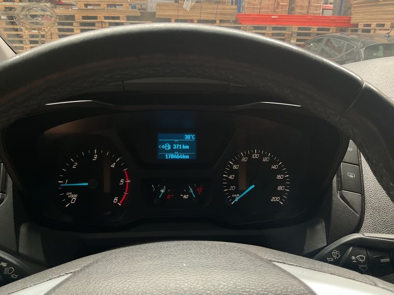 Ford Transit 2.2 TDCi 270 L1 Trend 2015 – снимка 18