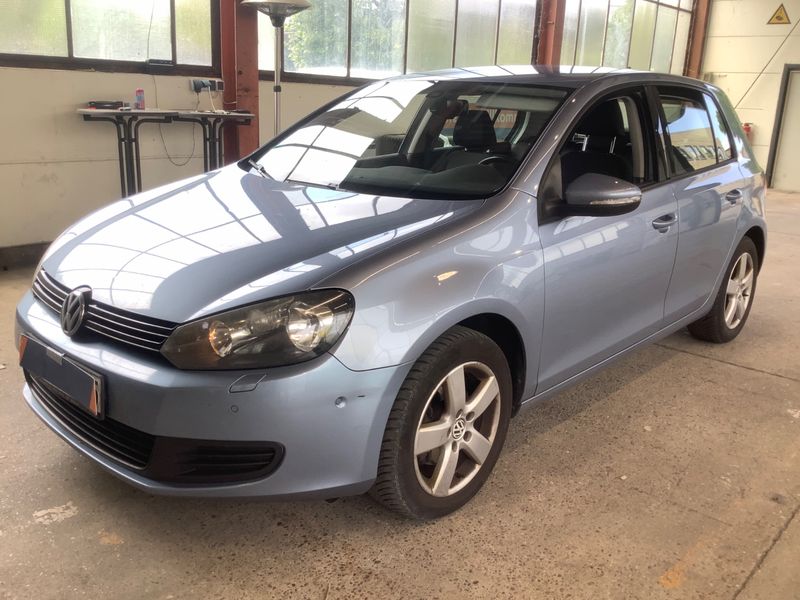 Volkswagen Golf VI 2.0 TDI Comfortline