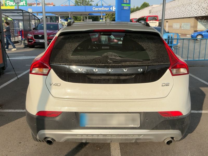 Volvo V40 Cross Country 2.0 D2 Plus — zdjęcie 5