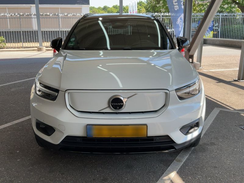 Volvo XC40 P8 electric drive 300 kW R-Design Pure AWD 2020 – снимка 14
