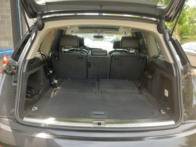 Audi Q7 3.0 V6 TDI quattro — zdjęcie 10