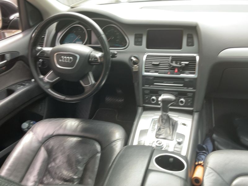 Audi Q7 3.0 V6 TDI quattro — zdjęcie 12