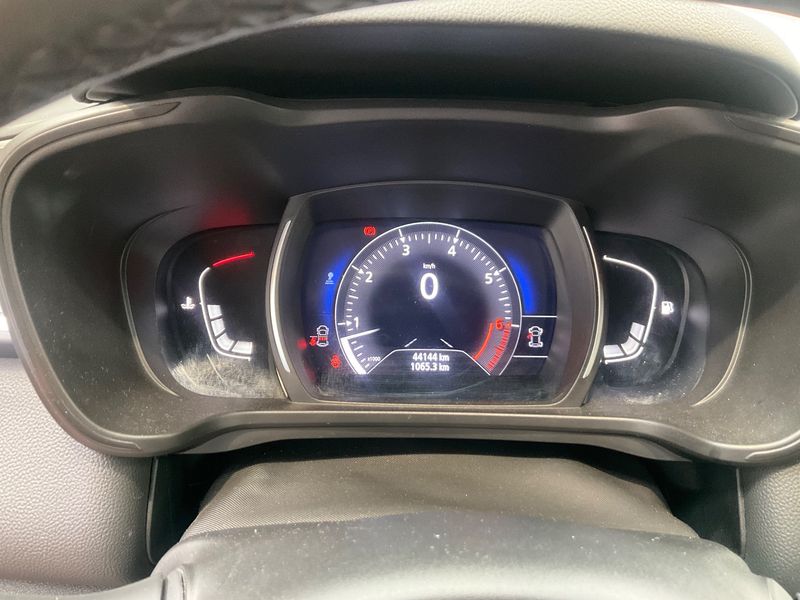 Renault Kadjar 1.3 TCe Business — zdjęcie 13