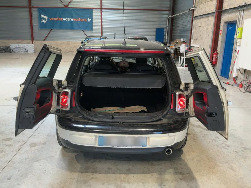 MINI Clubman Cooper D — zdjęcie 10
