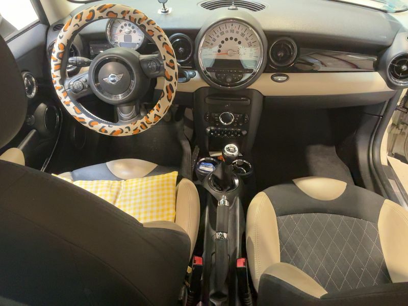 MINI Clubman Cooper D — zdjęcie 12