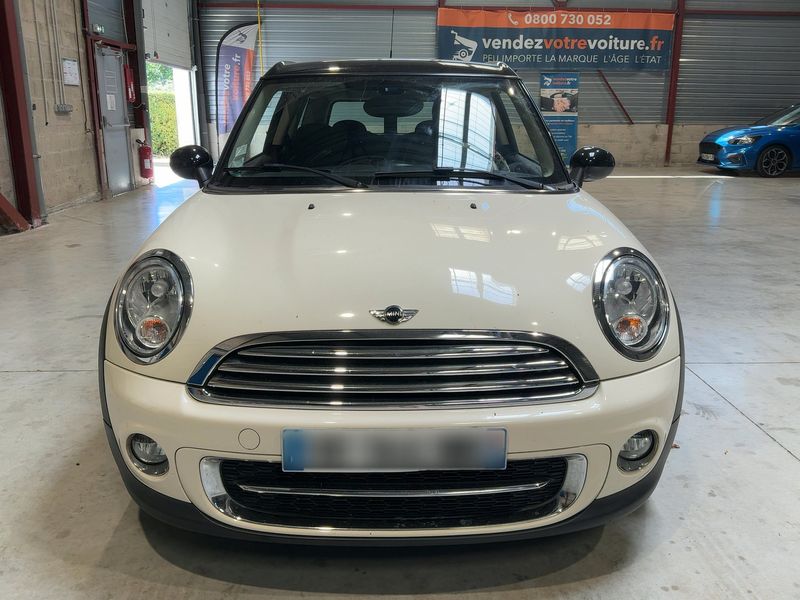 MINI Clubman Cooper D — zdjęcie 9