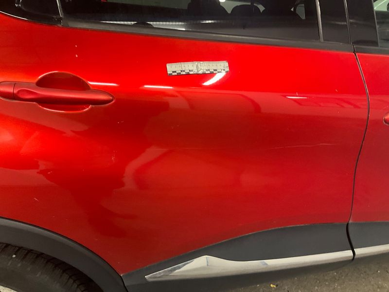 Renault Captur 1.5 dCi Energy Helly Hansen 2014 – снимка 22