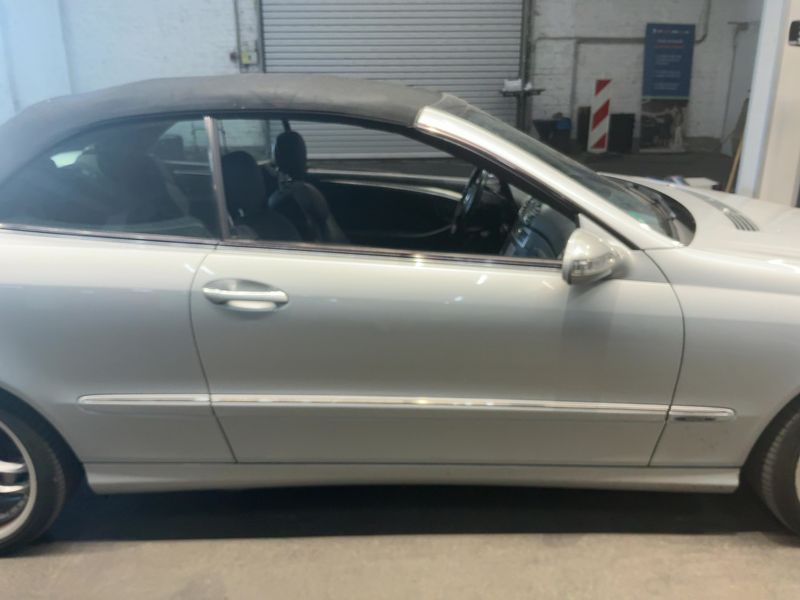 Mercedes-Benz CLK-Klasse CLK 320 CDI Avantgarde — zdjęcie 7